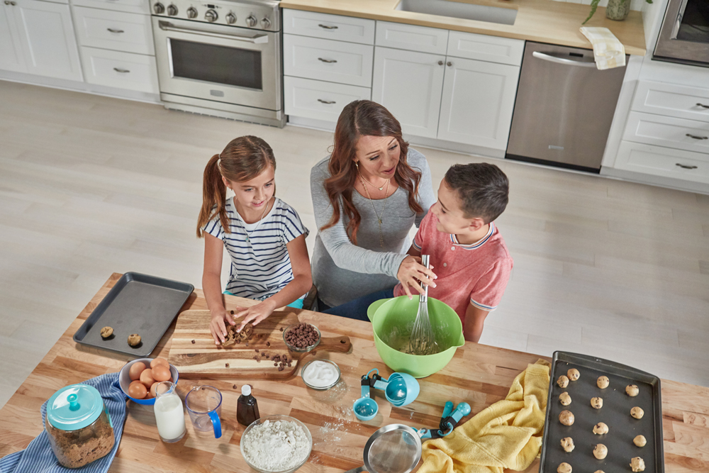 Easy-to-Clean Kitchen Flooring Options for Busy Households 